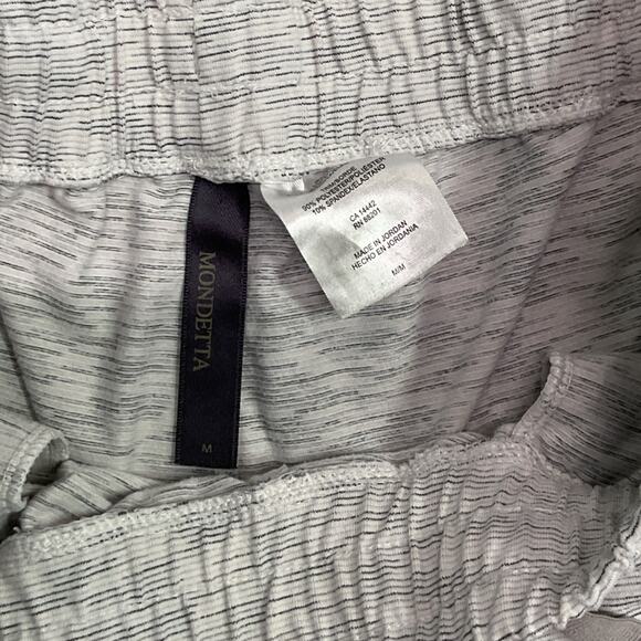 Mondetta Gray Shorts - Picture 3 of 4